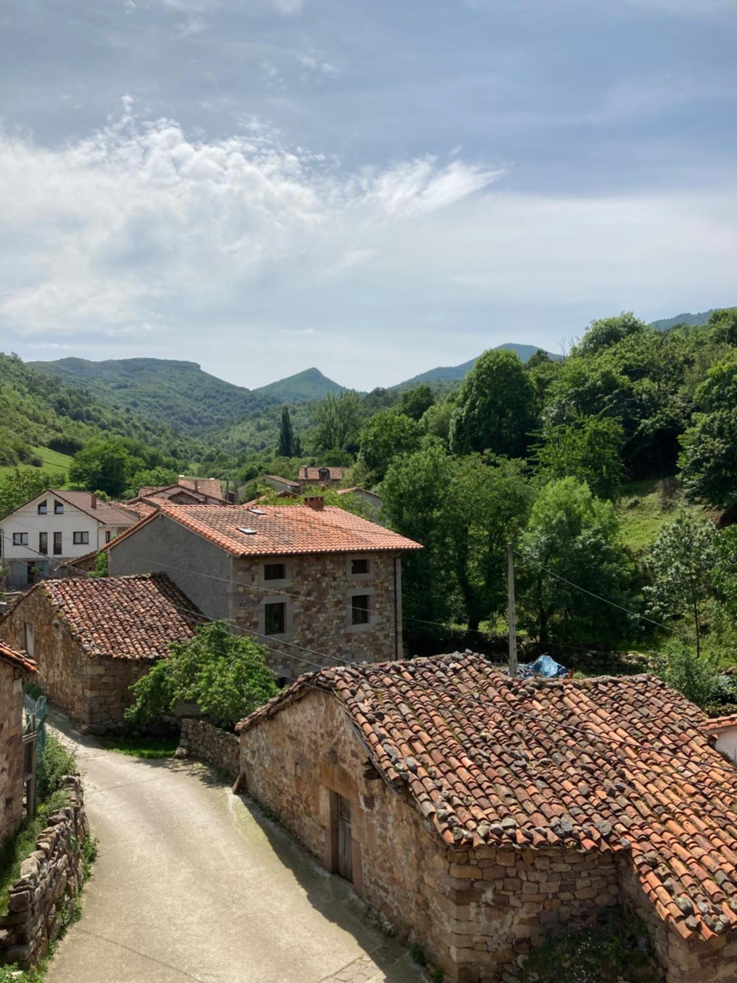La Valuisilla, Hotel Rural Cicera エクステリア 写真
