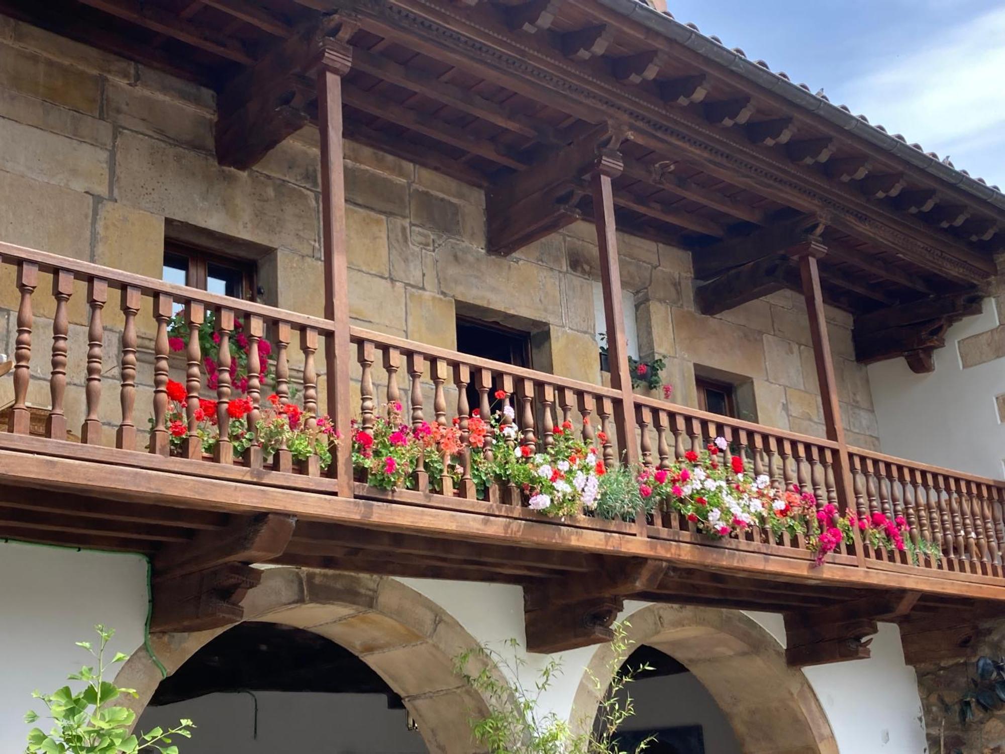 La Valuisilla, Hotel Rural Cicera エクステリア 写真