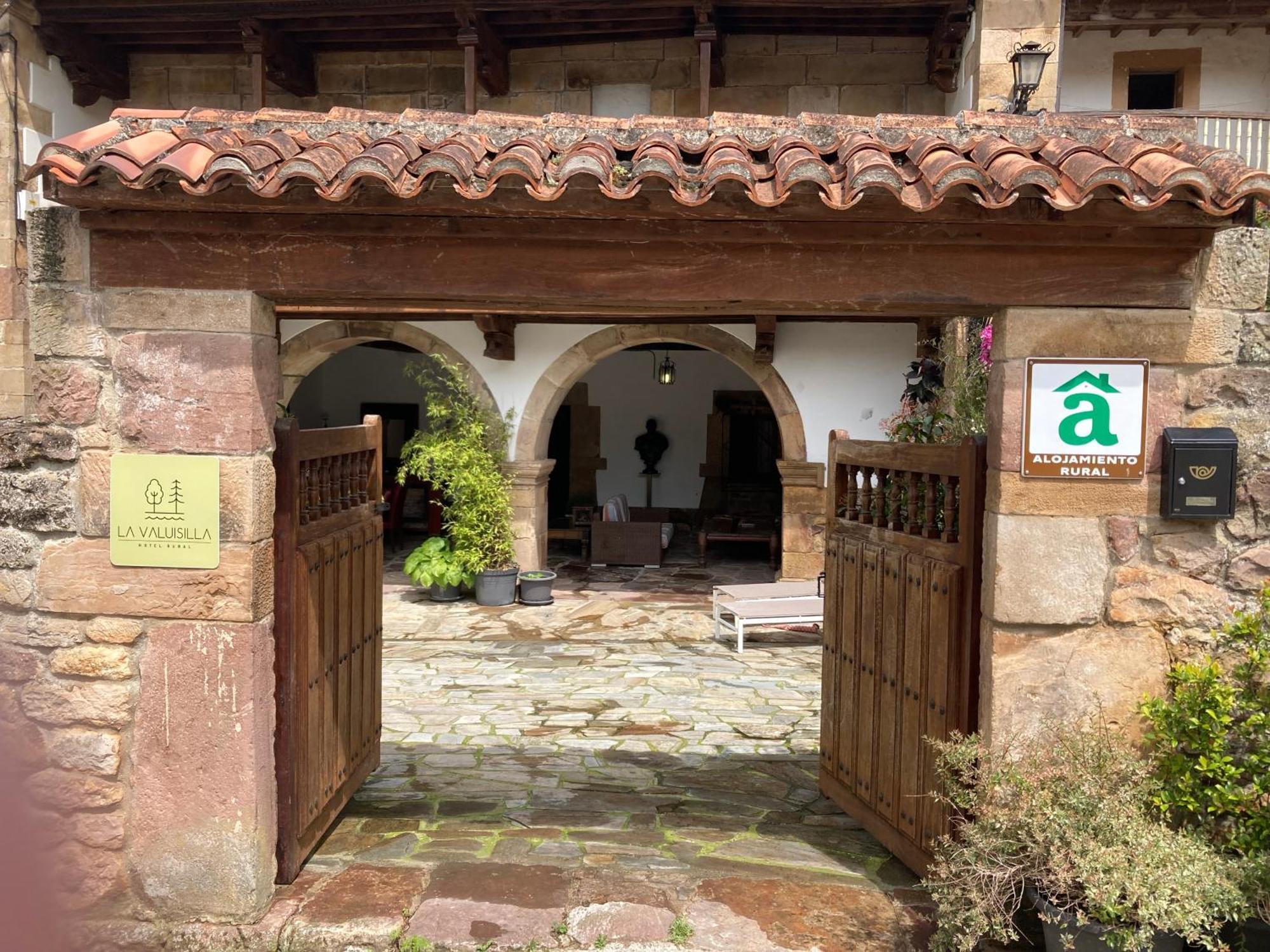 La Valuisilla, Hotel Rural Cicera エクステリア 写真