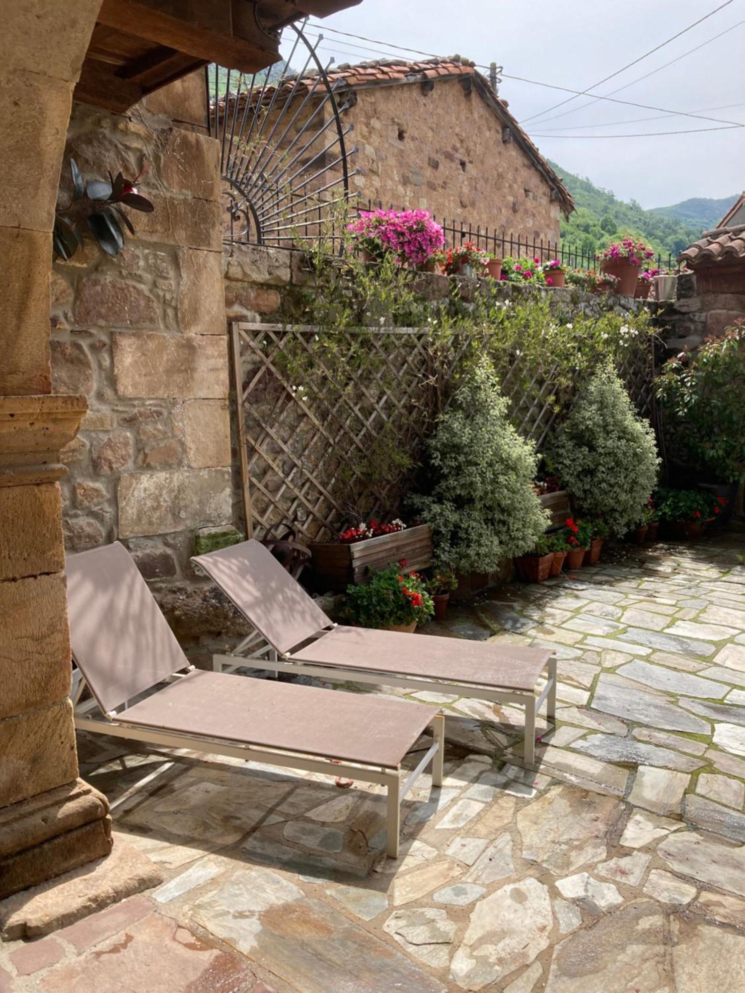 La Valuisilla, Hotel Rural Cicera エクステリア 写真